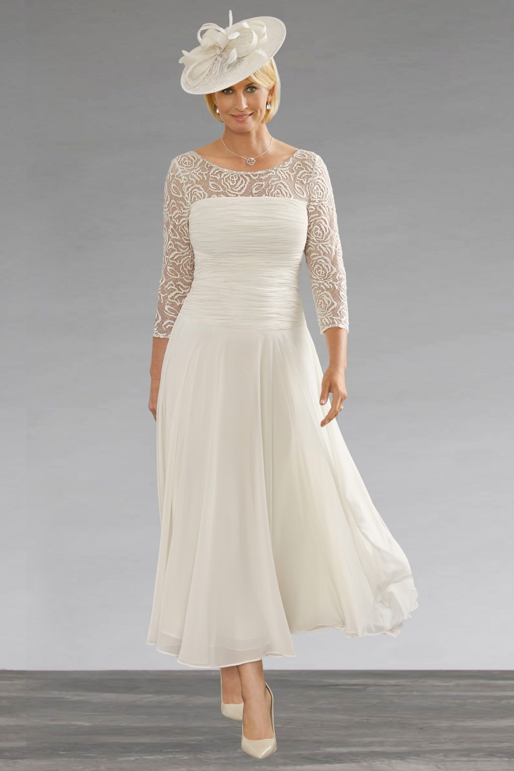Mid length dress with sleeves.  29003 - Image 3