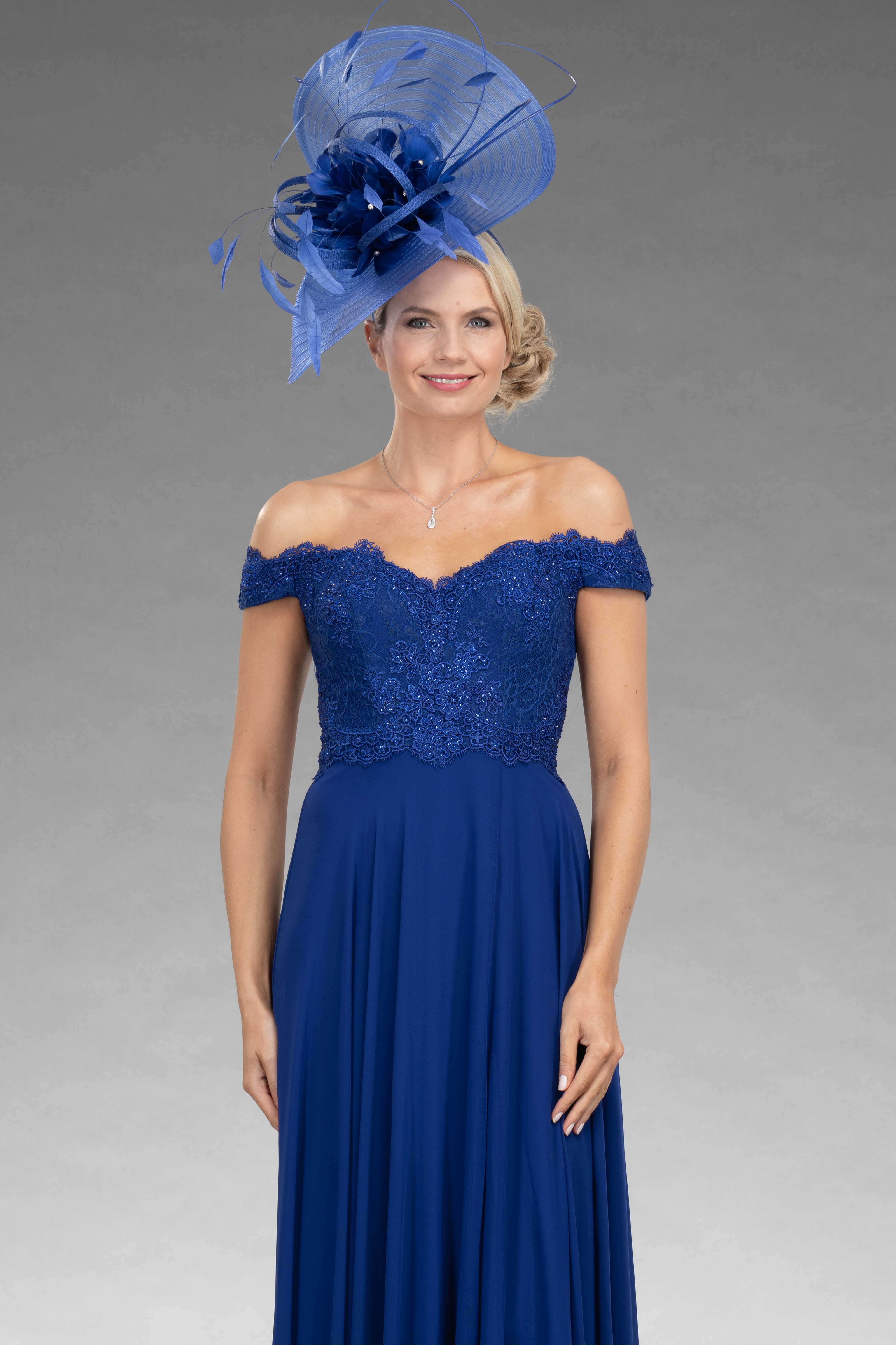 Full length dress with lace bodice. AF81673 - Catherines of Partick