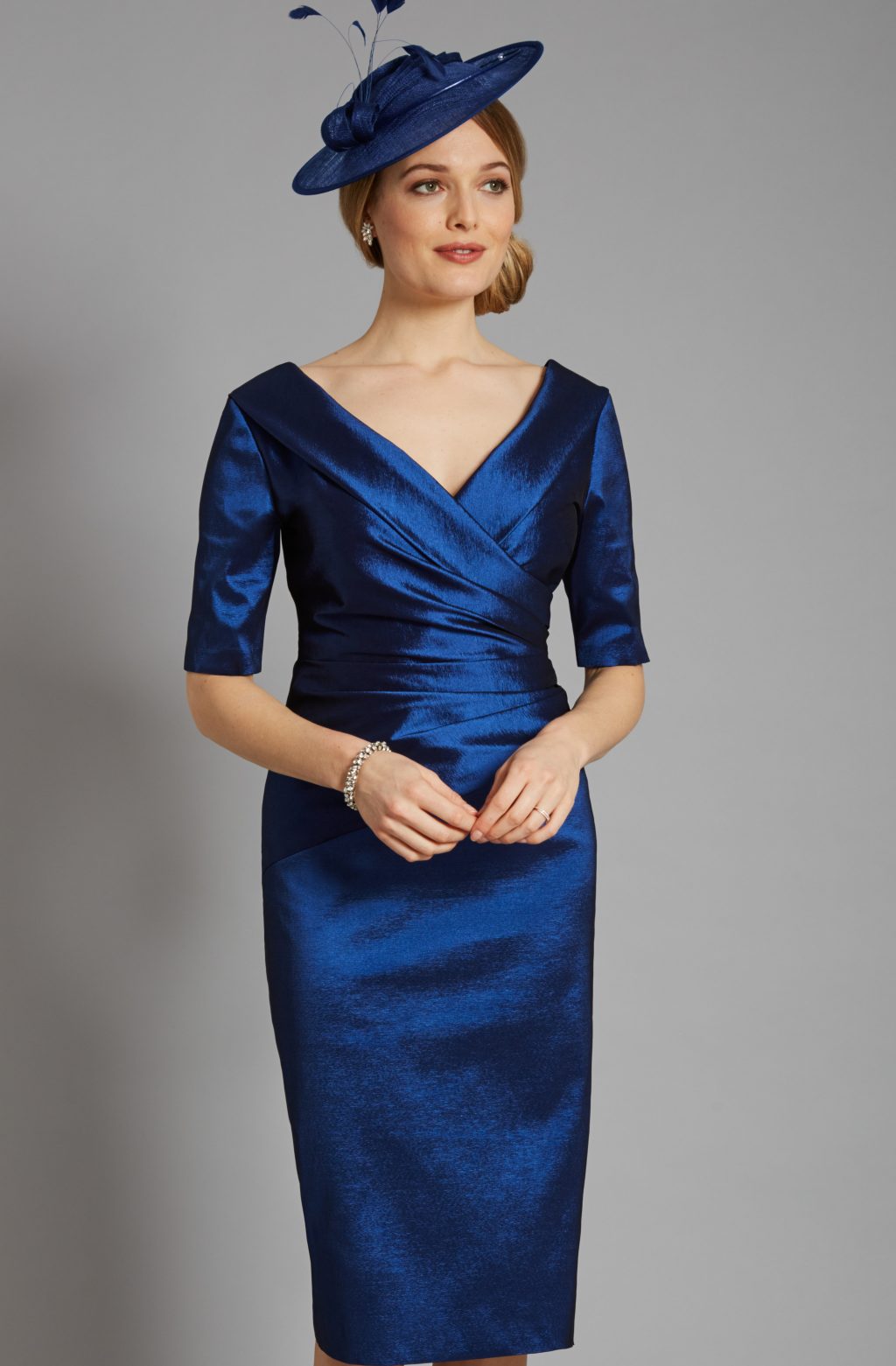 Short fitted dress with matching bolero. ISD923 size 22 - Image 8