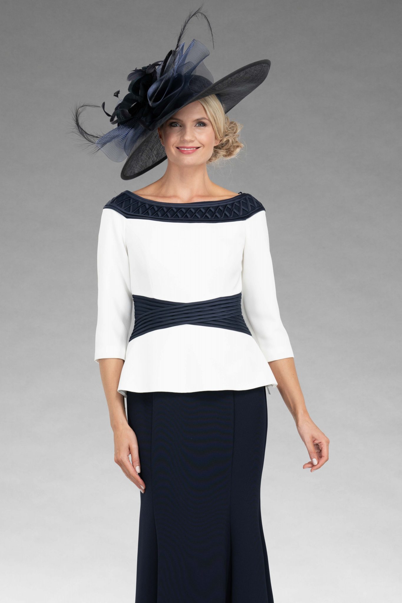 Short fitted dress with sleeves. 008505s - Catherines of Partick