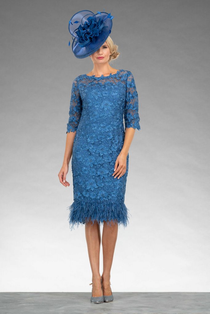 Short lace dress with sleeves. 4976 - Catherines of Partick