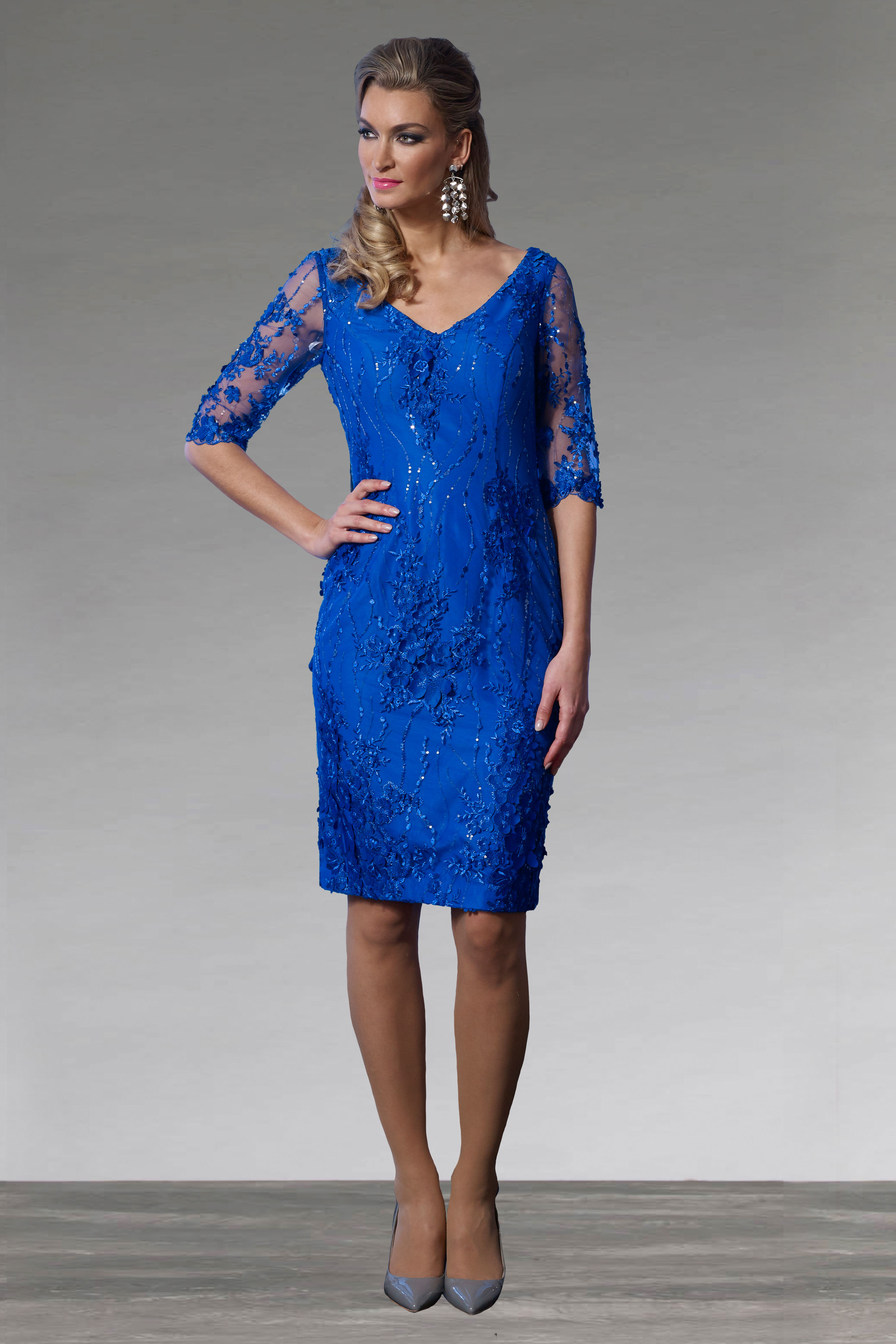 Short fitted lace dress with sleeves. VO4999 size 18 - Catherines of ...