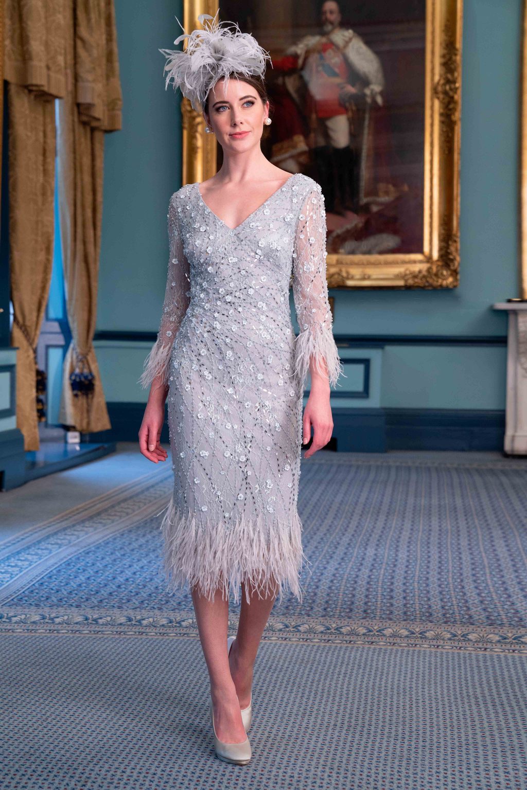 Short Floral Embellished Dress With Feathers. 7007 size 16 - Image 2