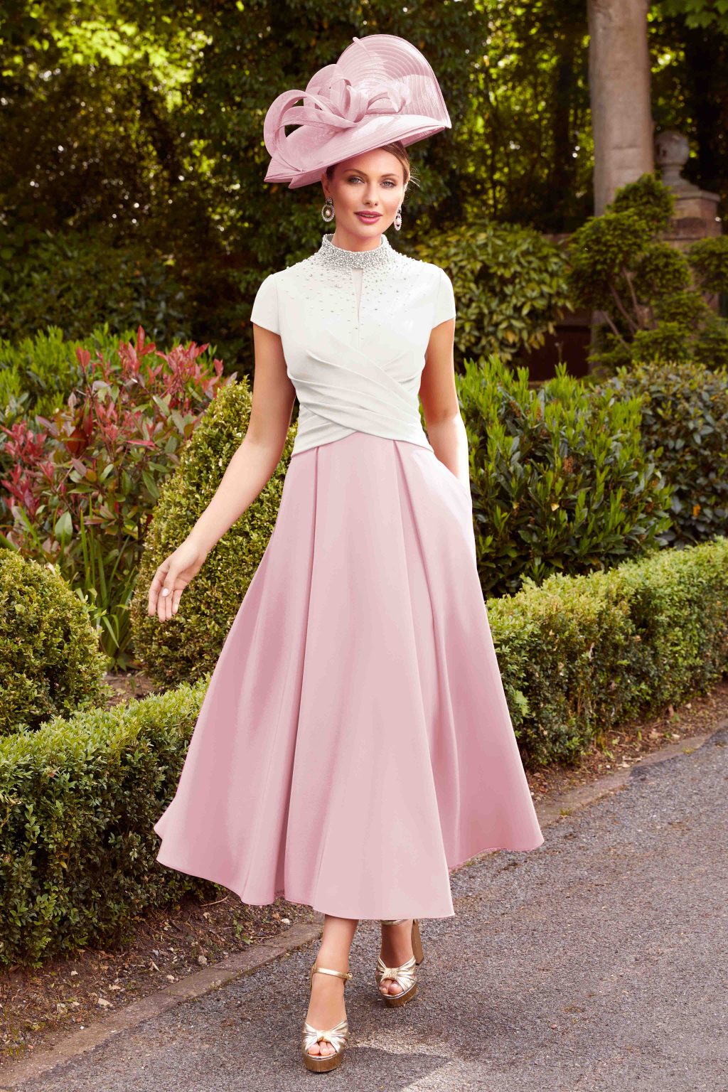 Mid Length Full Skirt with Cap Sleeves. 70167 - Image 2