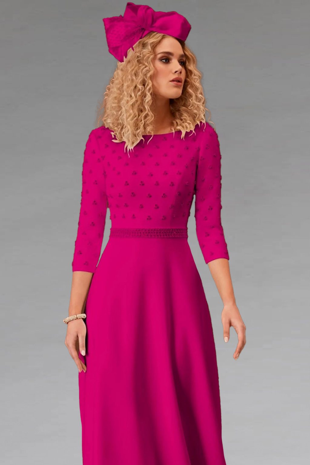 Mid Length Dress with Sleeves and Embellished Bodice.  991826 size 12