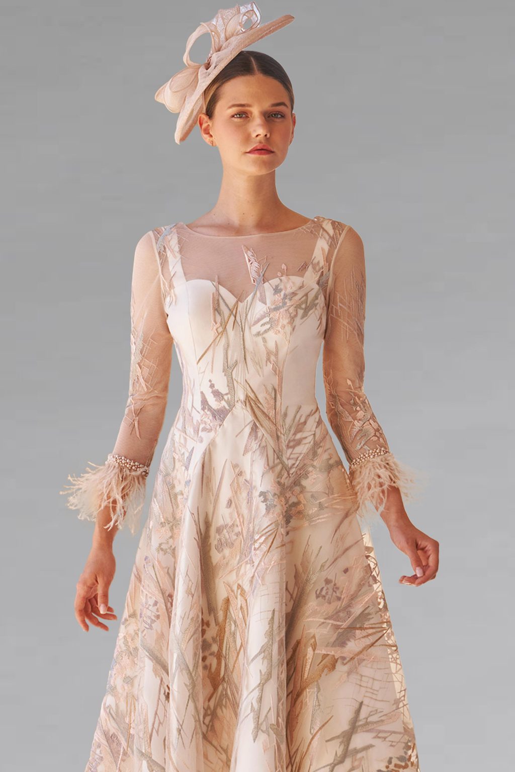 Short Fit and Flare Dress with Sleeves and Feather Cuffs. 2G8E3