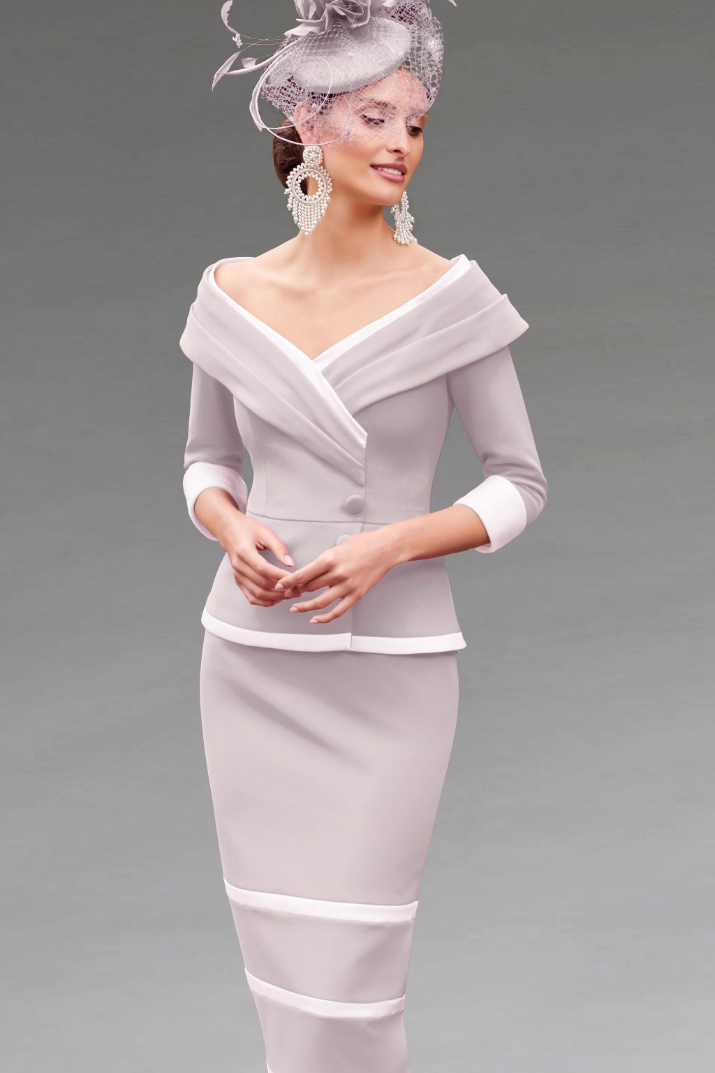 Short Fitted Dress with Bardot Neckline and Sleeves. 70182a