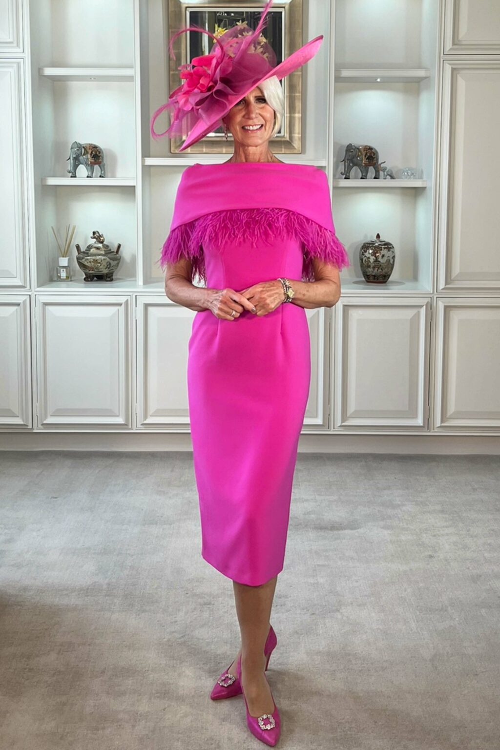 Short Fitted Dress And Feather Trimmed Collar. 51509 - Image 2