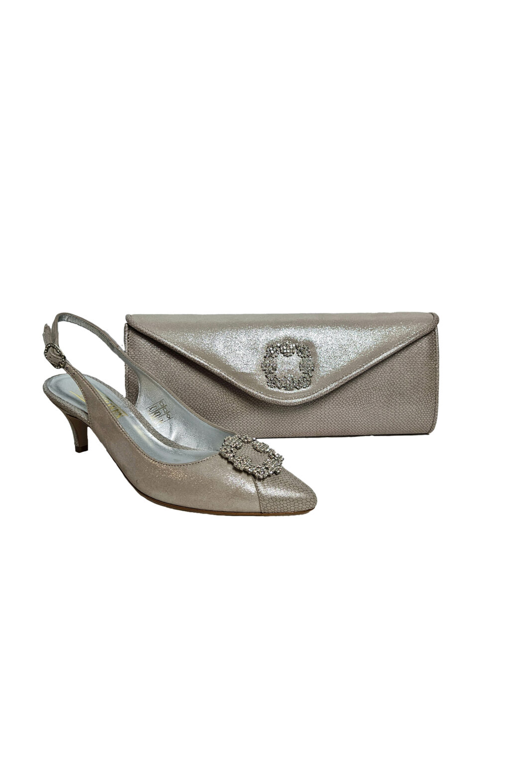 Low Heel Shoe With Diamante Detail. GS25D