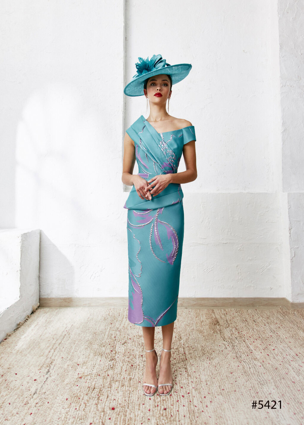 Fitted Dress With Asymmetric Bodice. 5421. Size 12 + 14. - Image 2