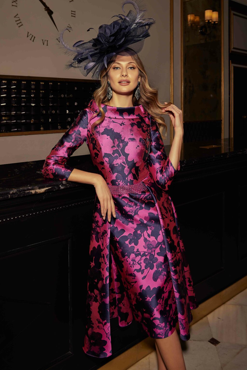Short Dress With Overskirt & Sleeves. 992518S - Image 3