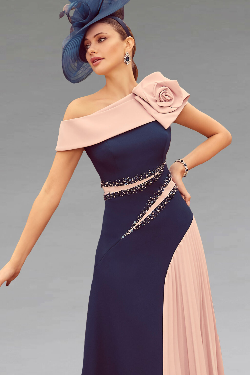 Asymmetric Dress With Plisse Skirt. 992525.