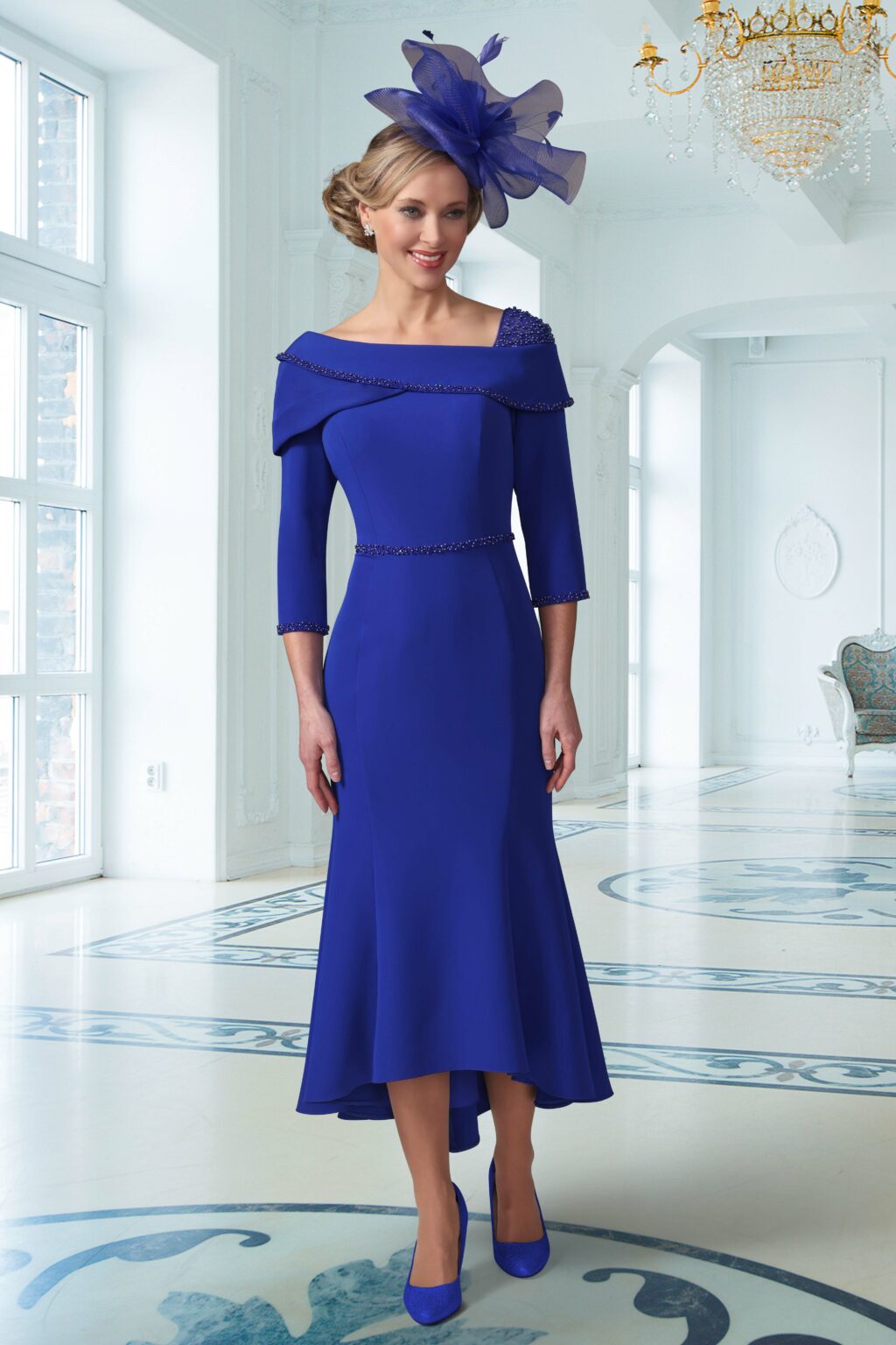 Dipped Hem Dress With Sleeves. IR7729 - Image 2